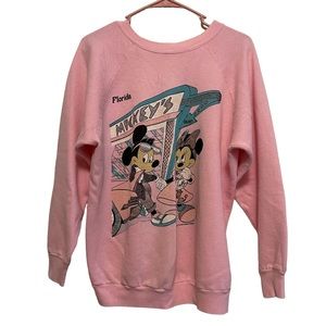🏷 vintage pink Disney Mickey Minnie at the diner crewneck sweatshirt